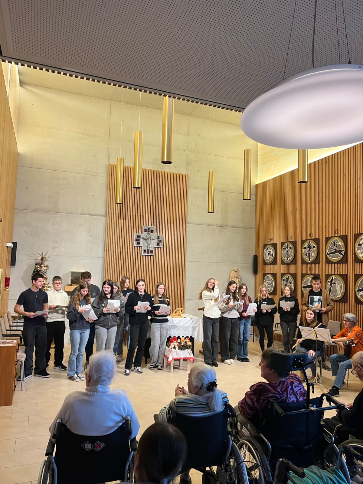 Adventlicher Besuch im Stephansheim Horn